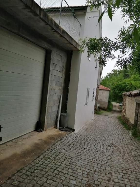 Gasthaus As Tres Irmas Bragança Exterior foto