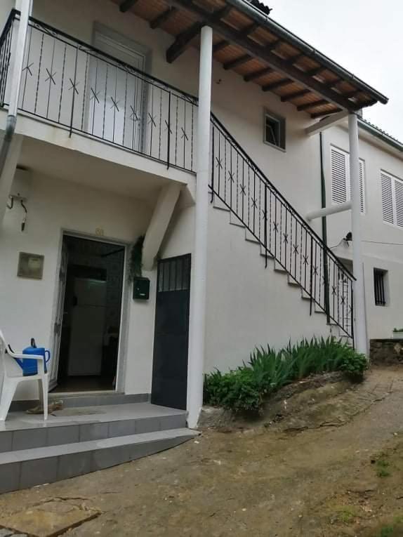 Gasthaus As Tres Irmas Bragança Exterior foto
